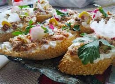     (Crostini di Tonno)